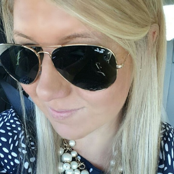 Meet your Posher, Betsy - Picture 1 of 2